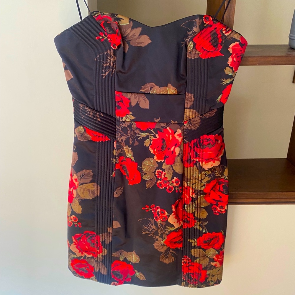 Guess strapless floral mini dress size 3